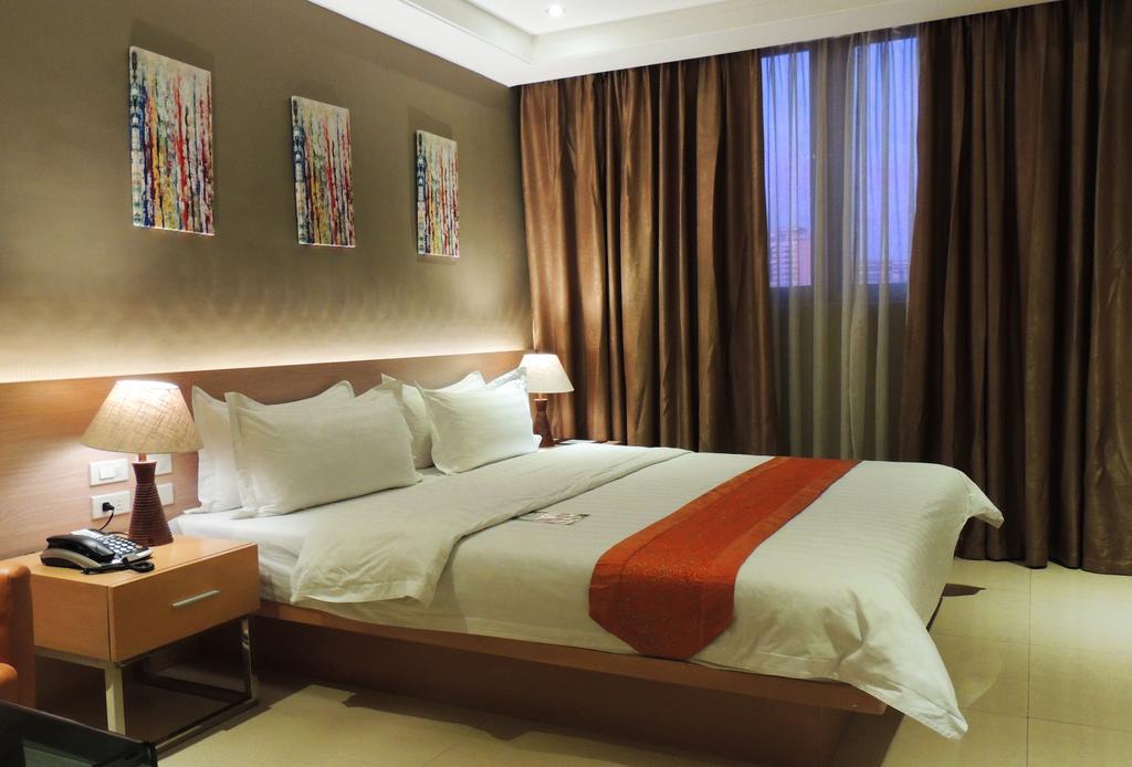 Dela Chambre Hotel Manila Eksteriør billede