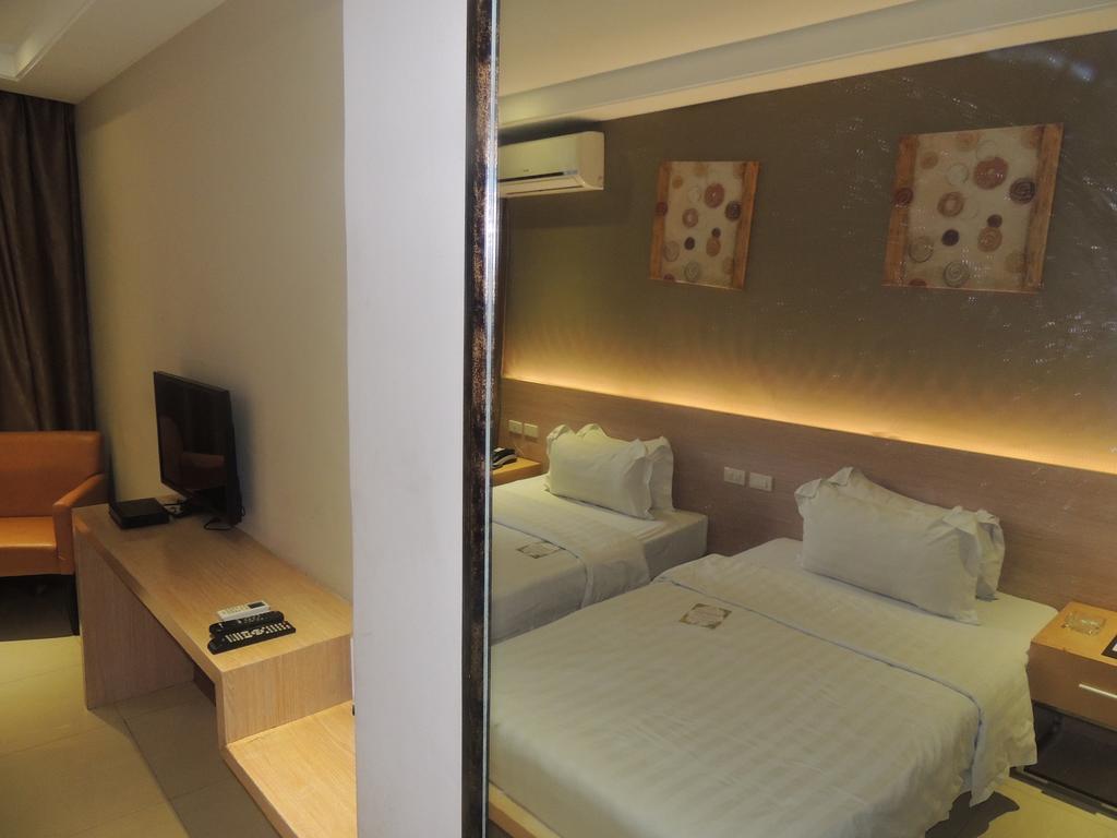 Dela Chambre Hotel Manila Eksteriør billede