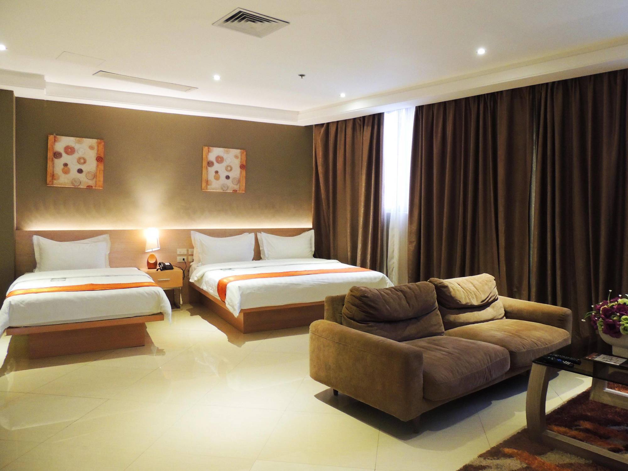 Dela Chambre Hotel Manila Eksteriør billede